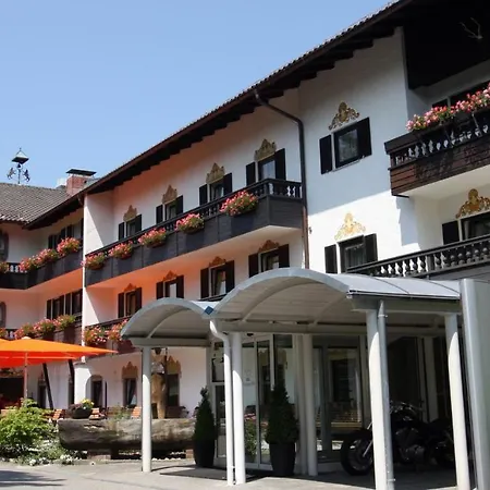 Farbinger Hof 3*