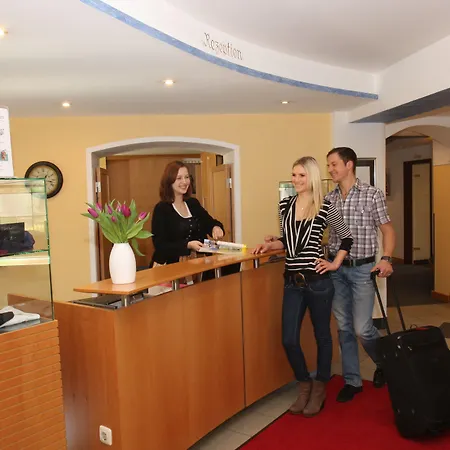 Farbinger Hof Hotel 3*