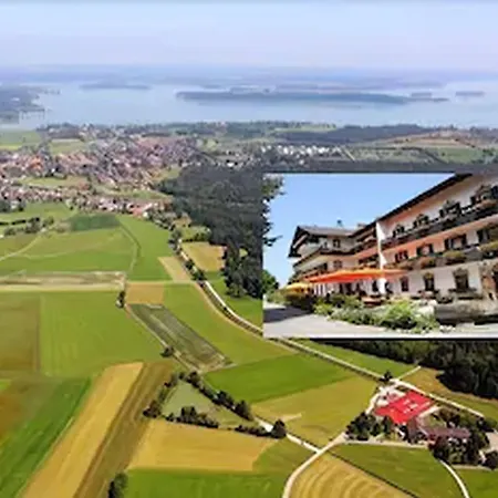 Farbinger Hof 3*